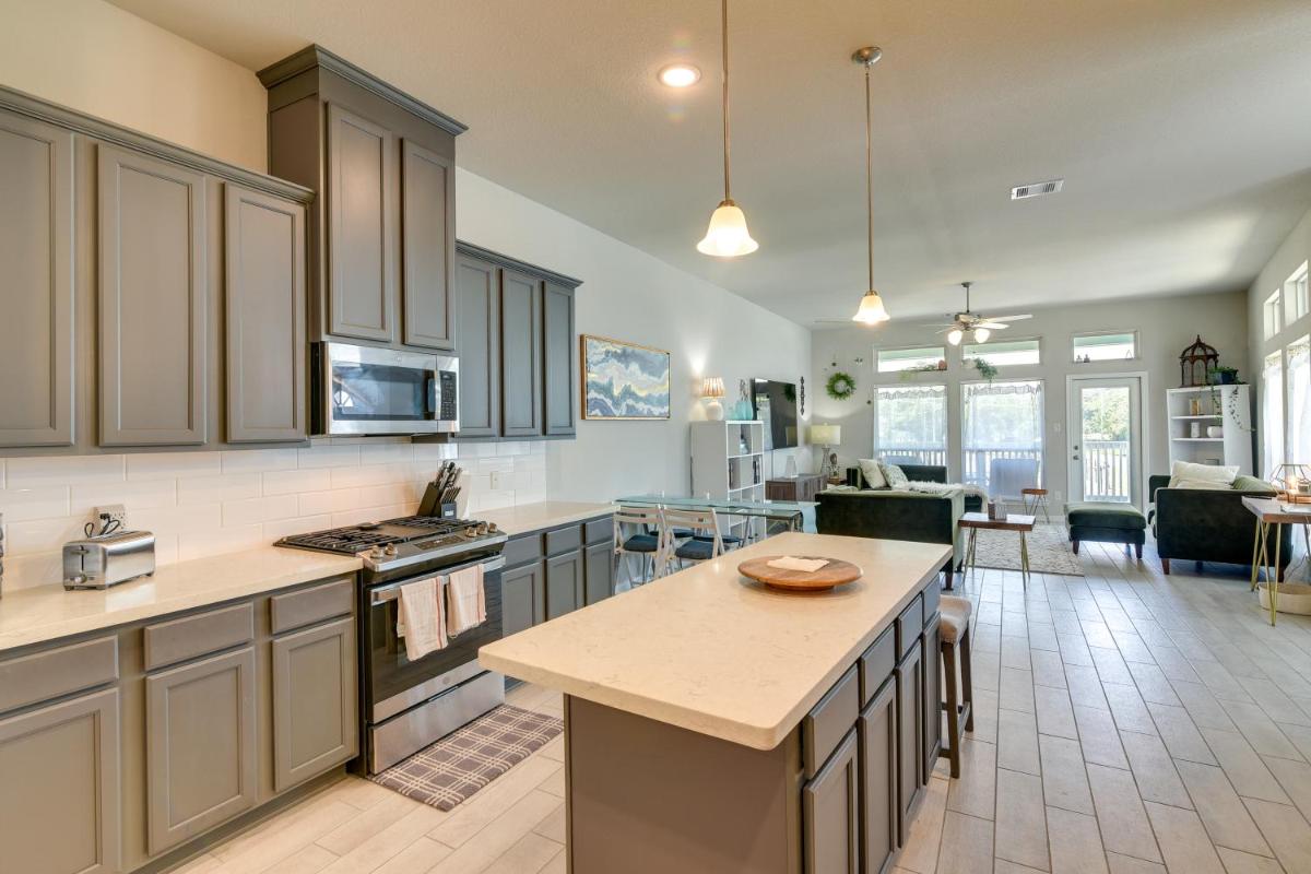 La Porte Home with Balconies Walk to Beach! - Housity