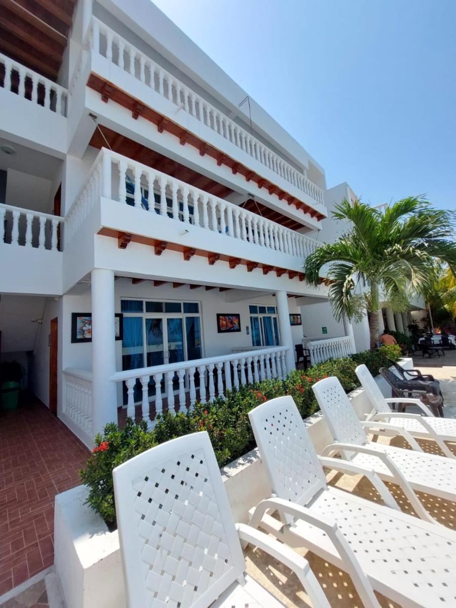 hotel 3 banderas Manzanillo del Mar - Housity
