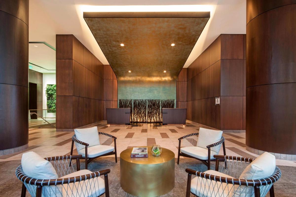 The Westin Milwaukee - Housity