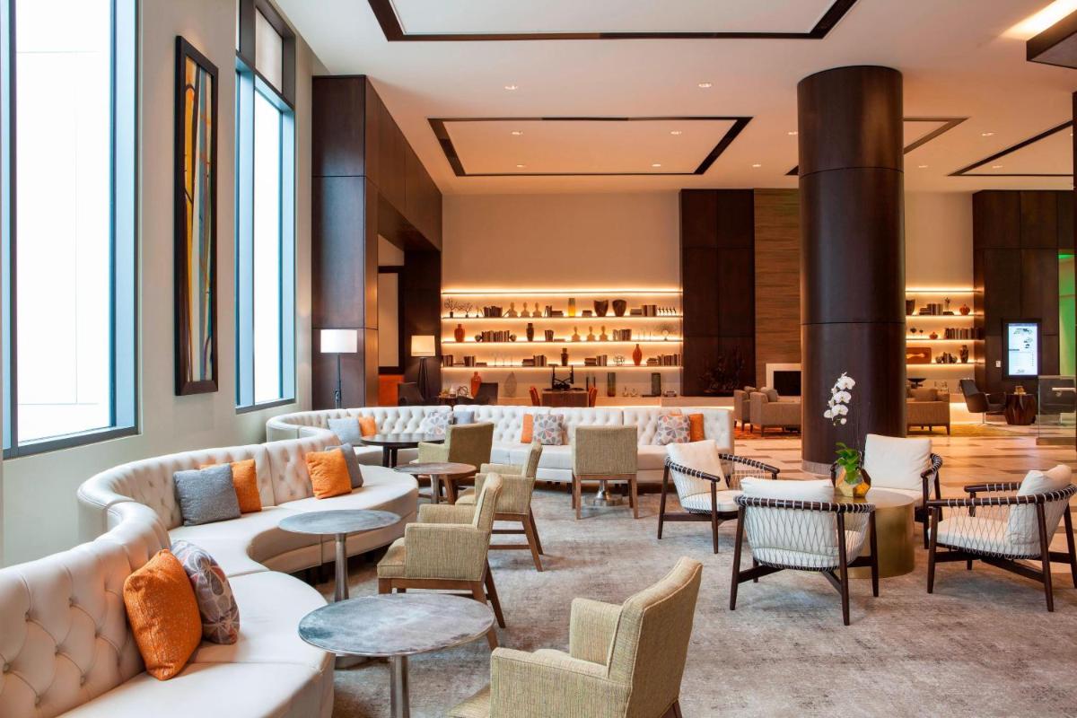 The Westin Milwaukee - Housity