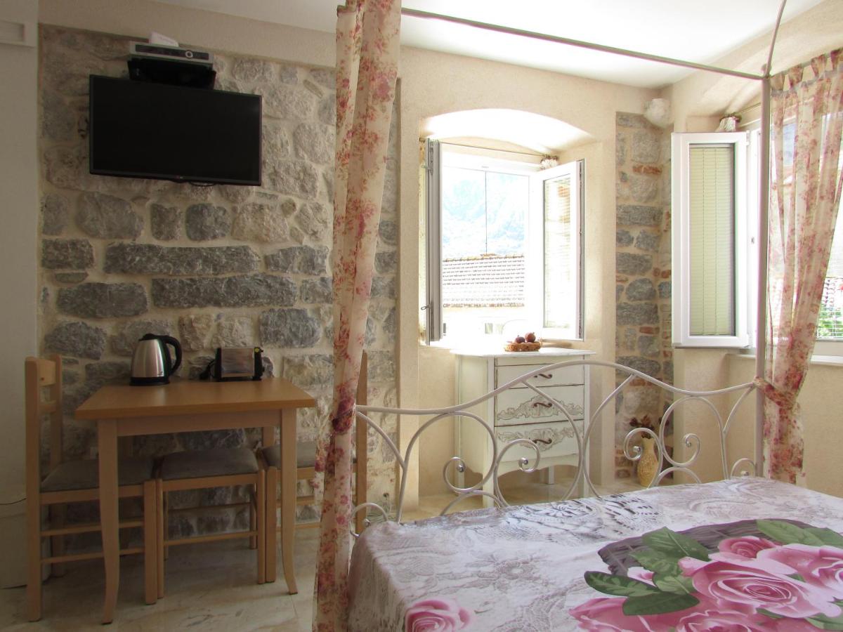 Apartments Popovic - Housity