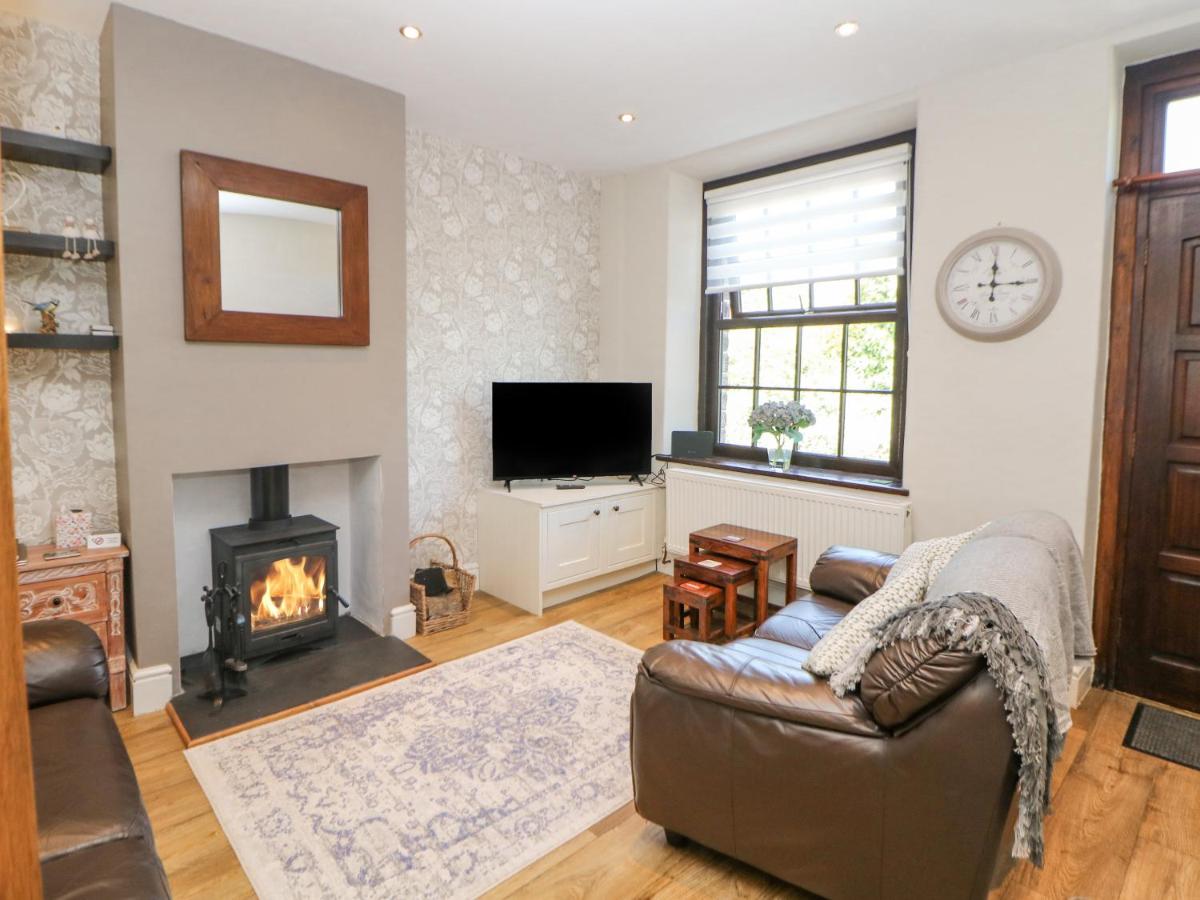 Shenton Terrace - Housity