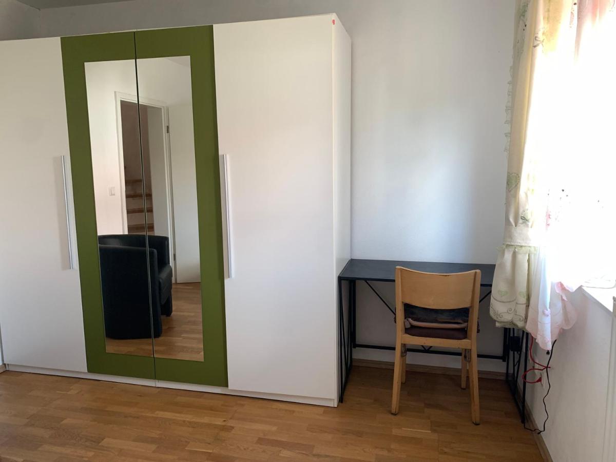 Elinor‘s House - Housity