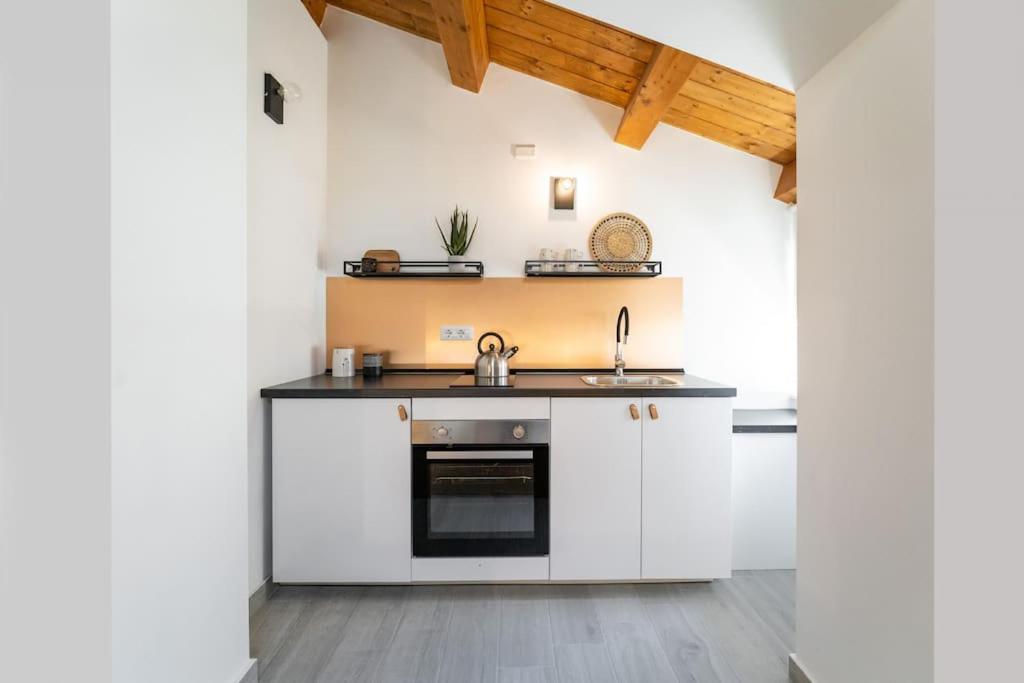 Baglio Delle Terre Nere - Affitti Brevi Italia - Housity