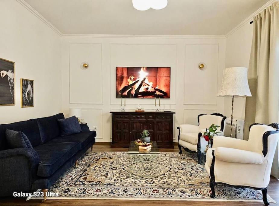 NOVI's Luxury Apartment 2 - Housity
