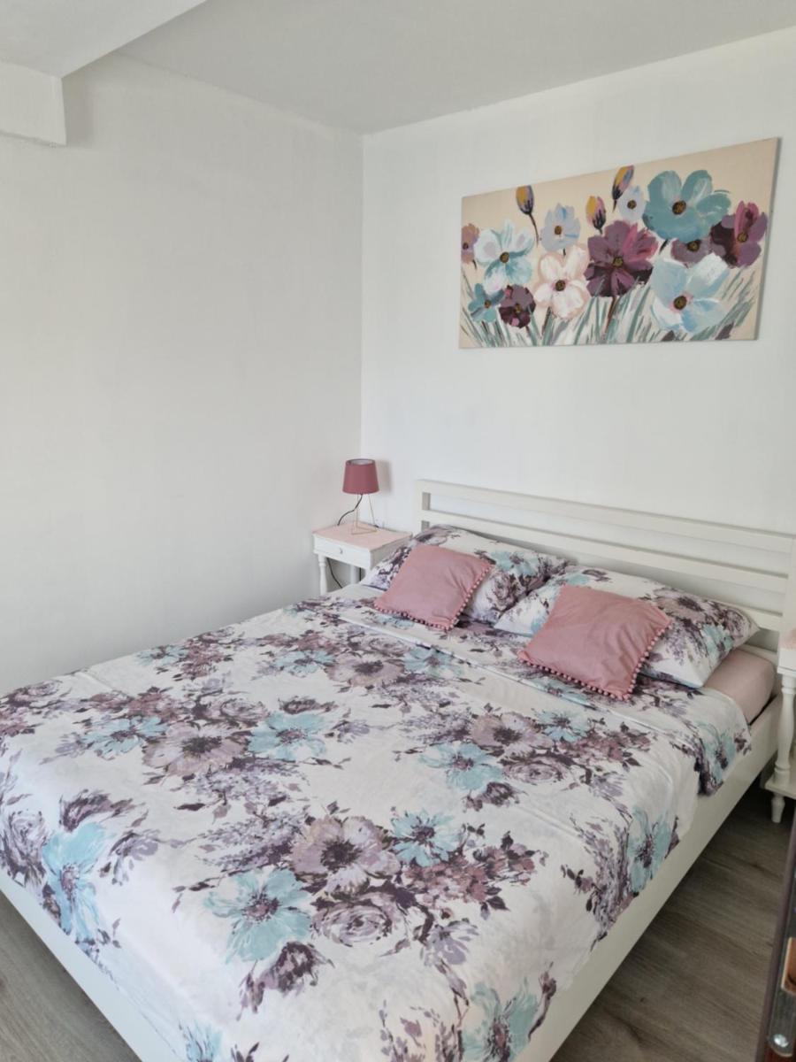 Apartmani Sidro Senj - Housity