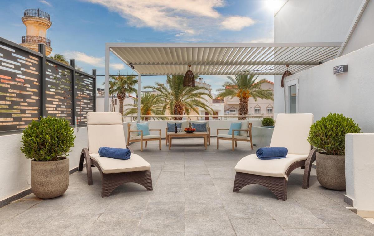 Ierapetra’s Mosque House - Housity