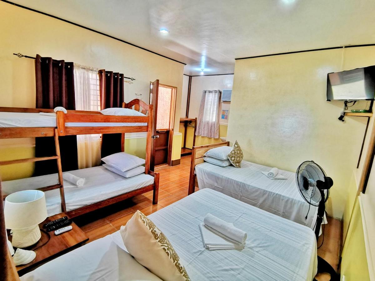 Besaga Beachfront B&B - Port Barton - Housity