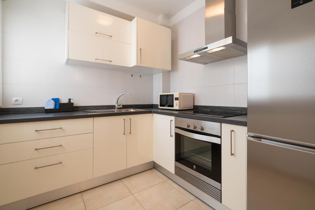 Sabbia Suites Ginesa - Housity