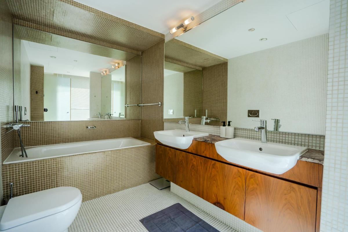 Nasma Luxury Stays - Limestone House - Housity