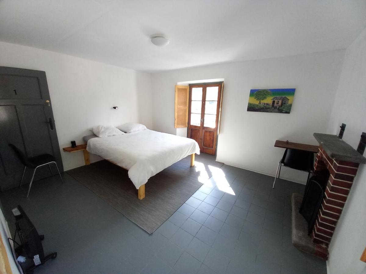Casa Coerente Cavergno single room 1 - Housity