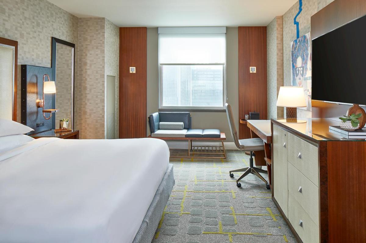 Renaissance Atlanta Midtown Hotel - Housity