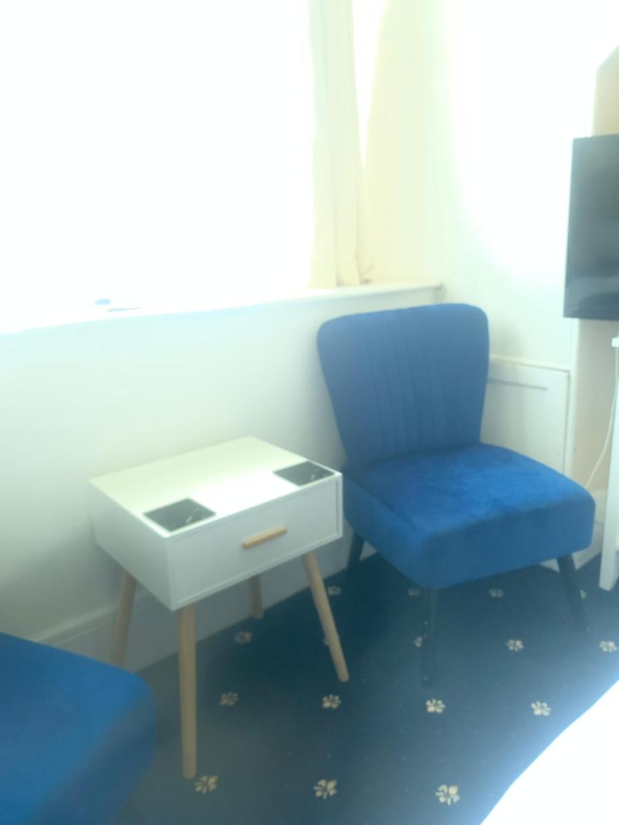 Burnett Arms - Housity