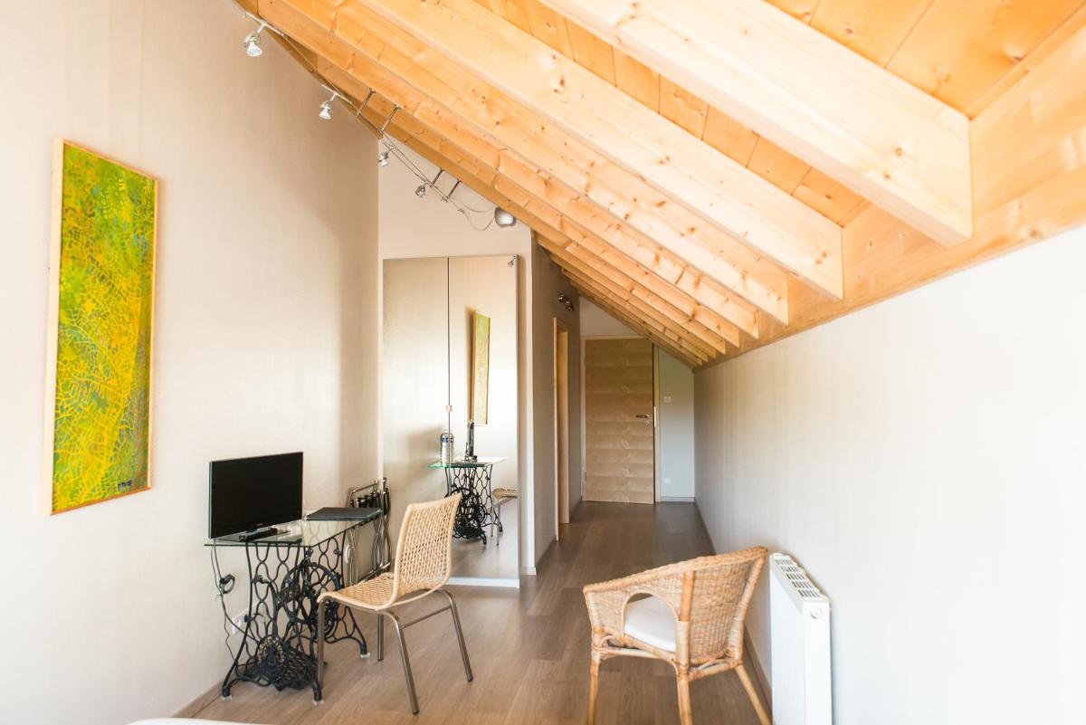 Ame de la Terre - Housity