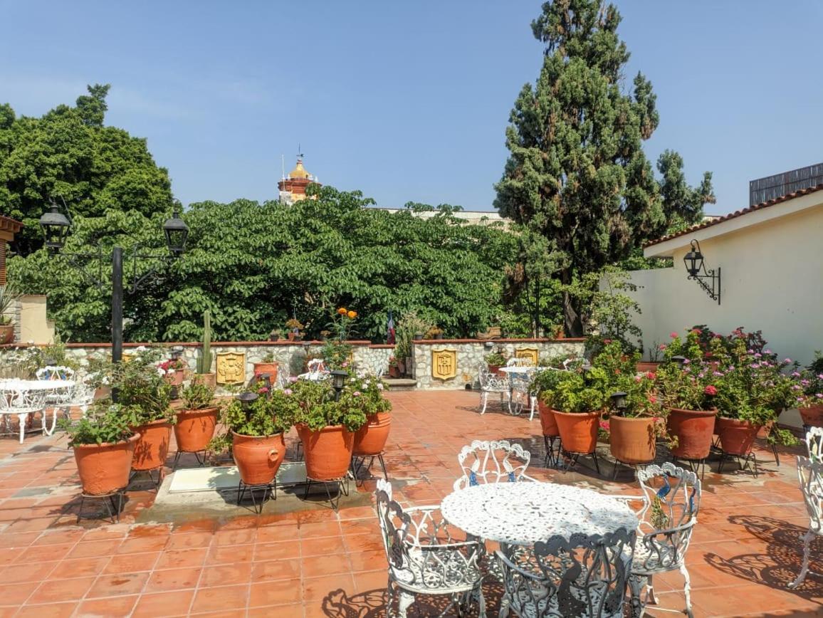 Suitetrails - Hotel Casa Arnel