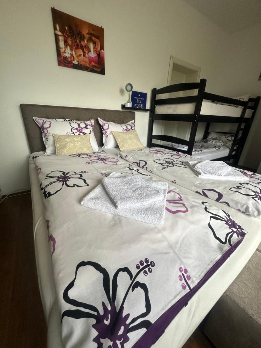 Apartments Frau Trena - Housity