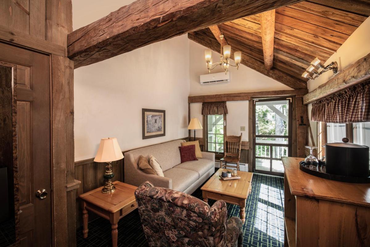 Christmas Farm Inn and Spa - Housity