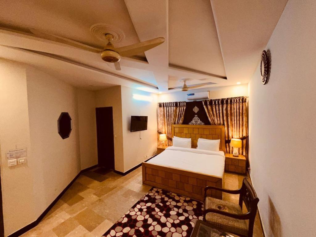 BED & Breakfast ISLAMABAD - Housity