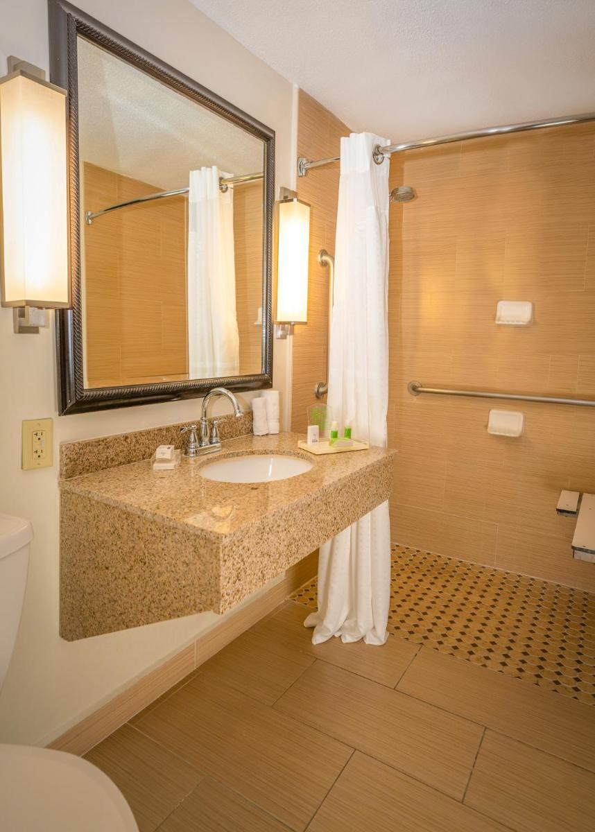 Suitetrails - Holiday Inn Mayaguez & Tropical Casino, an IHG Hotel
