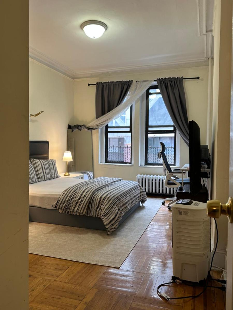 TIME SQUARE Private Room - Housity