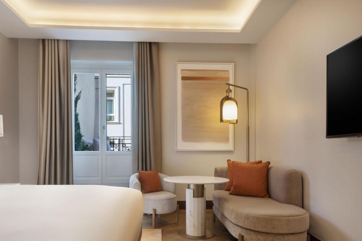 Zona de estar de JW Marriott Hotel Madrid