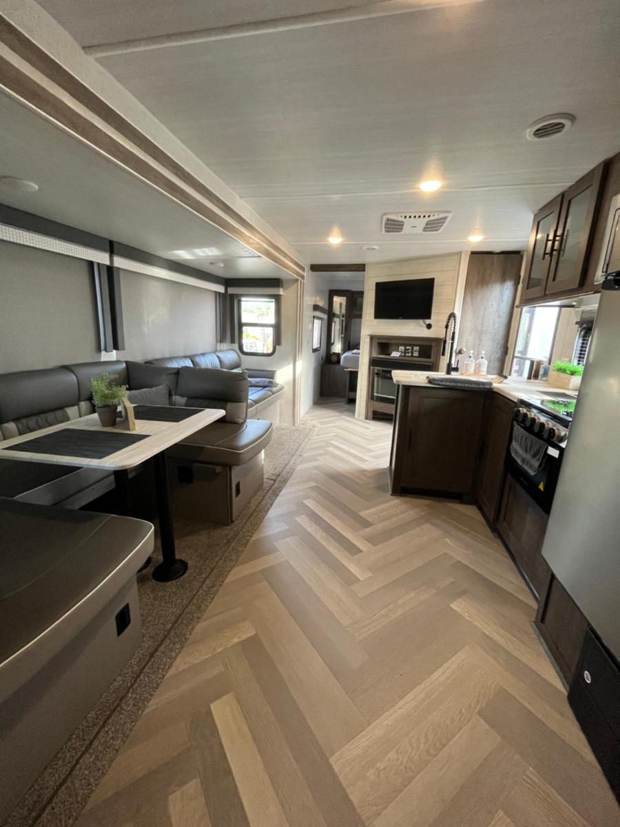 Dreamed RV - Housity