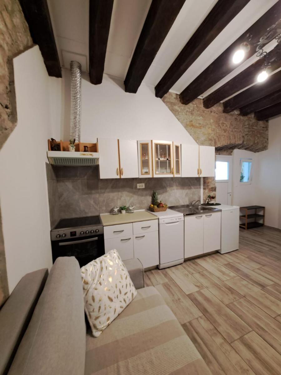 Suitetrails - Apartman Zrinka