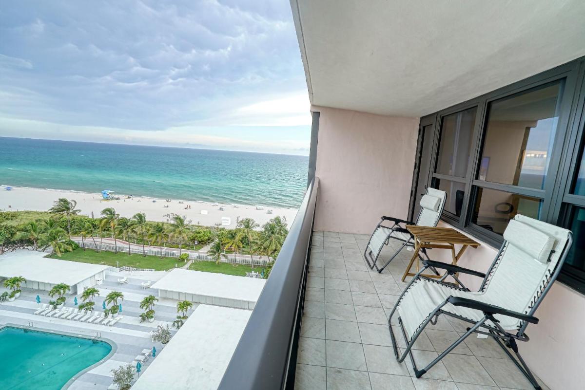 Deluxe Apartments by South Florida Vacations - Housity