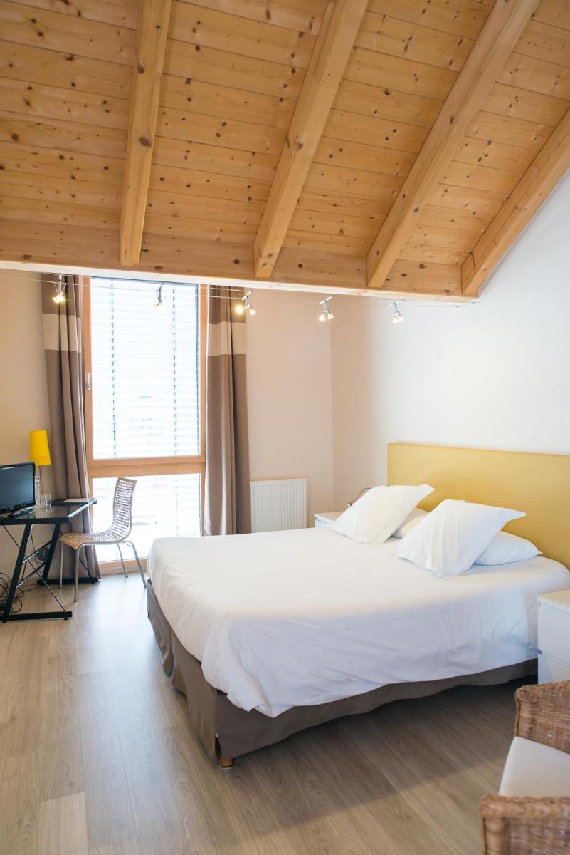 Ame de la Terre - Housity