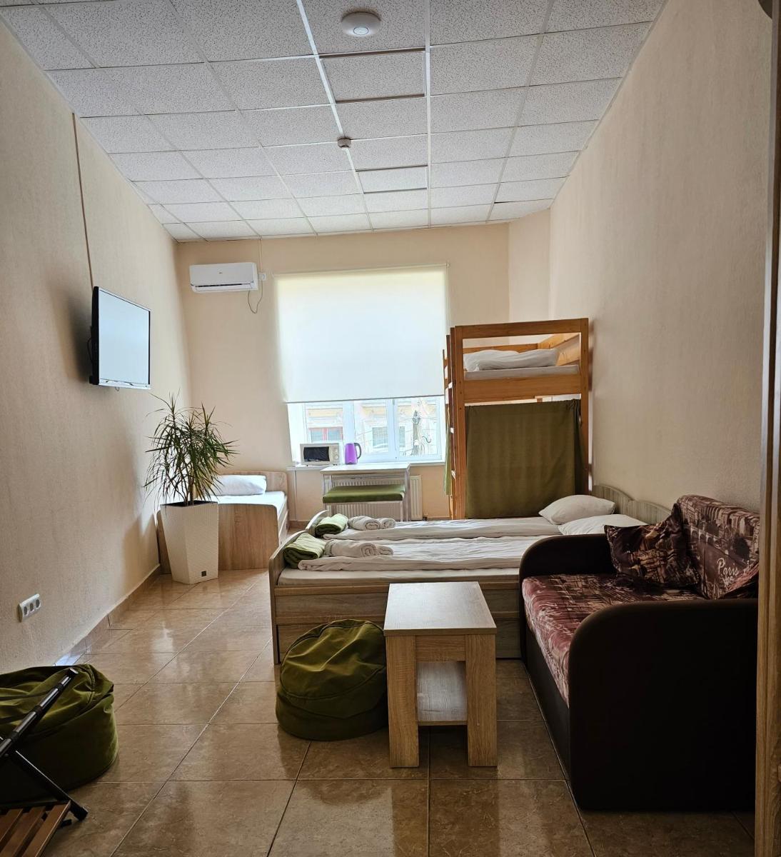 Coin Apartments & Poshtel - Housity