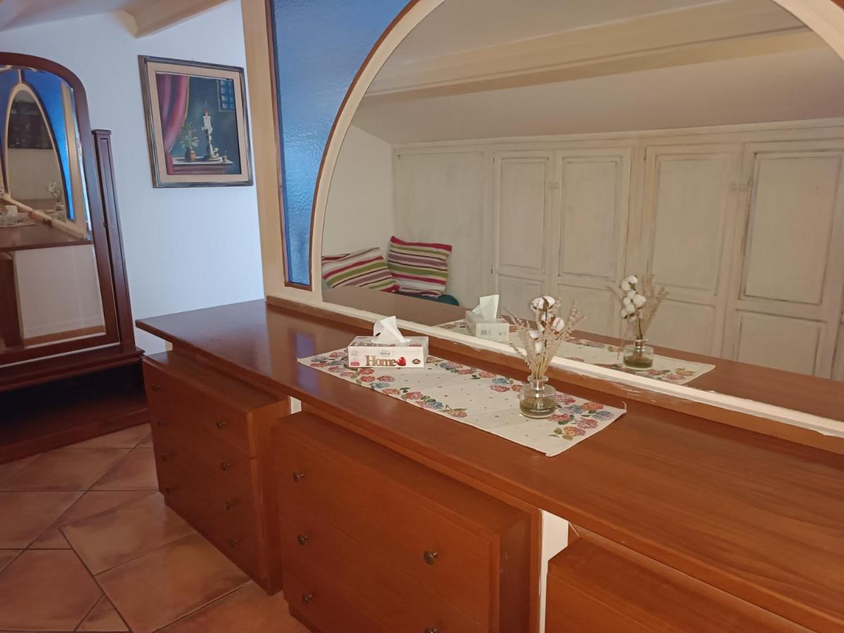 Villa EB - Housity
