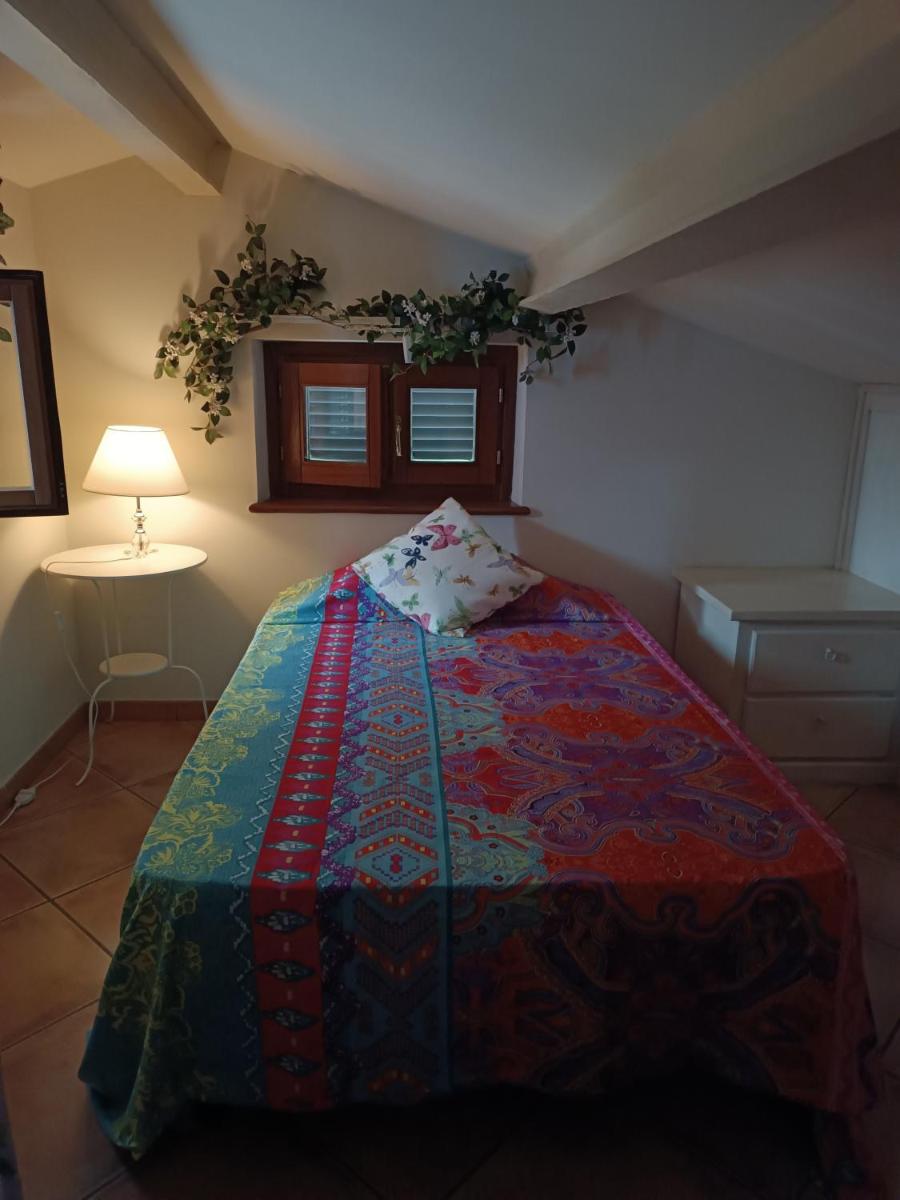 Villa EB - Housity