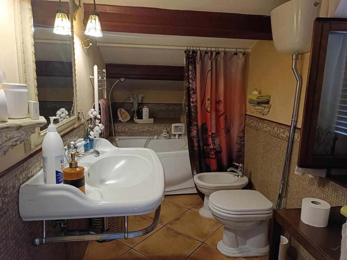 Villa EB - Housity