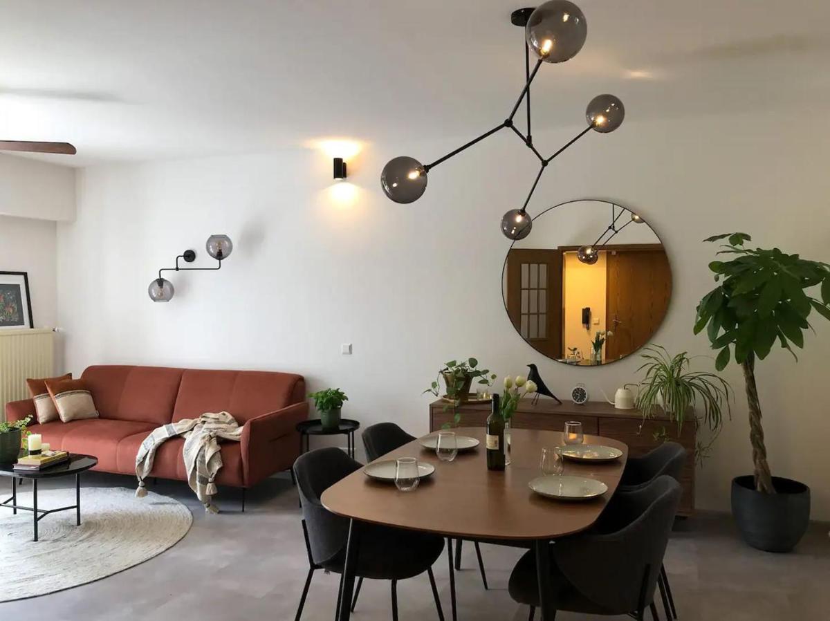 Green Haven - Guest Room in Mid Century Modern Homestay Apt Luxembourg - Housity