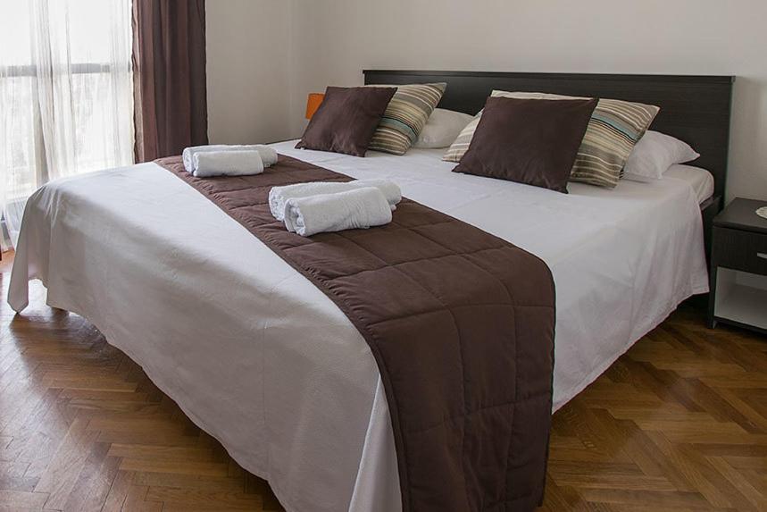 Apartments Miljanic - Housity