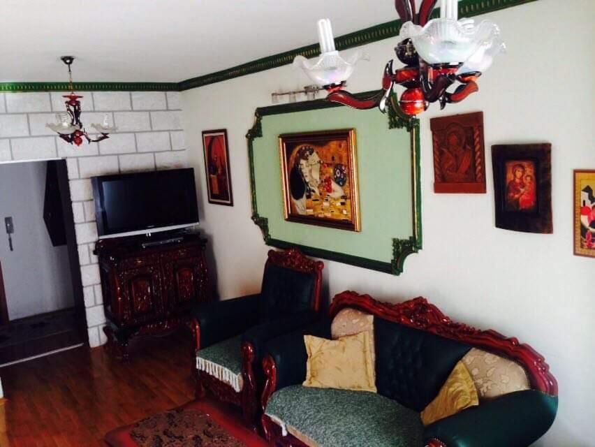 Suitetrails - Debar Maalo Apartment