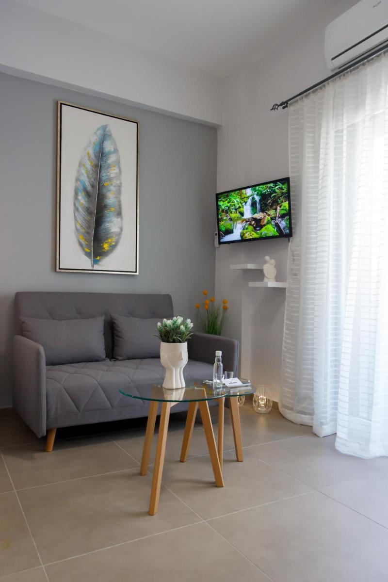 MK Lux Suites - Steps to Beach - Housity