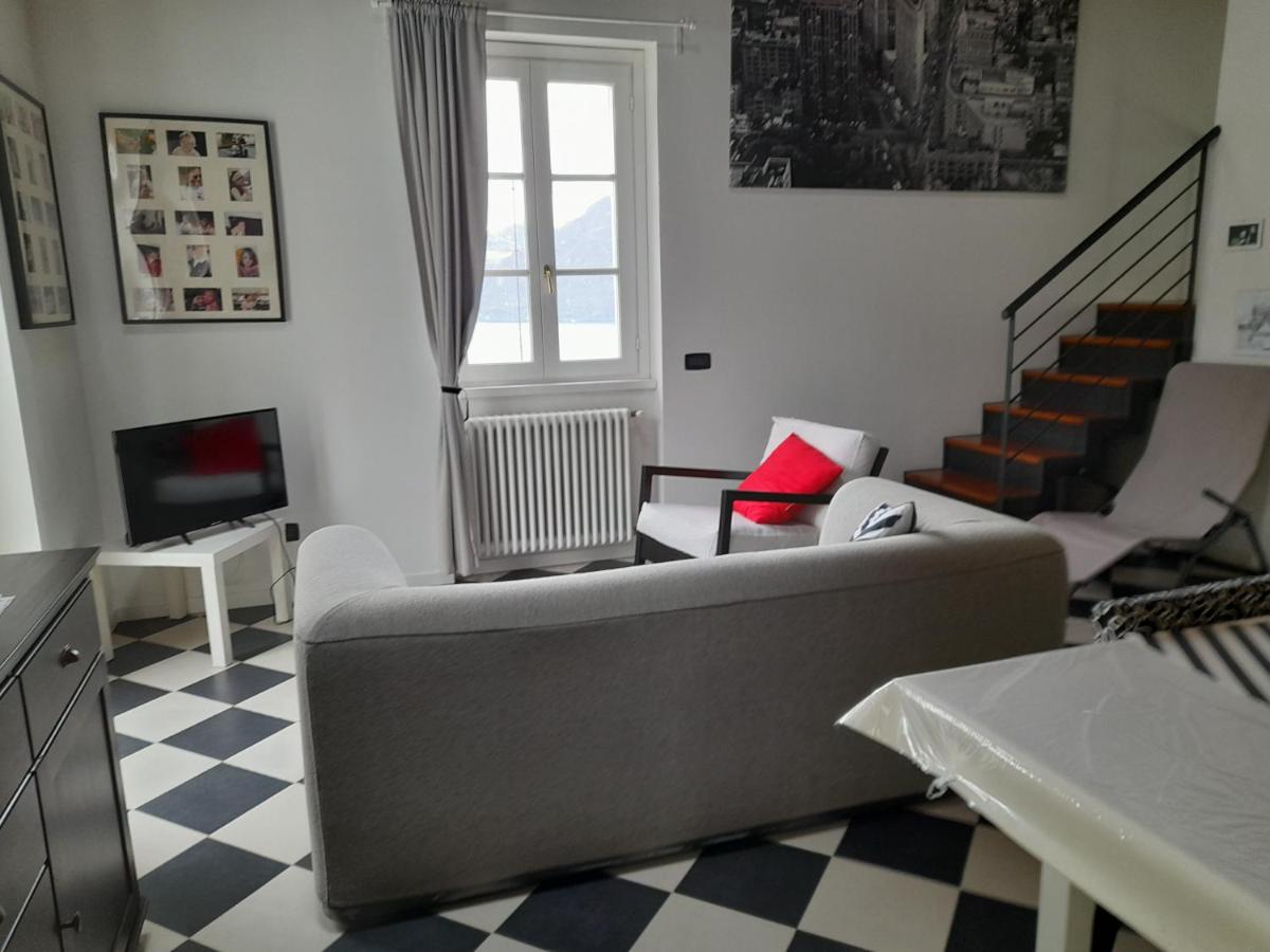 MAGICAL HOUSE ON THE LAKE OF COMO - Housity