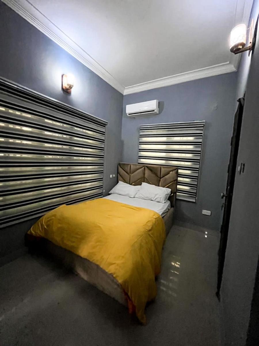 Grays Suite Cozy mini flat by Jaynice Homes - Housity