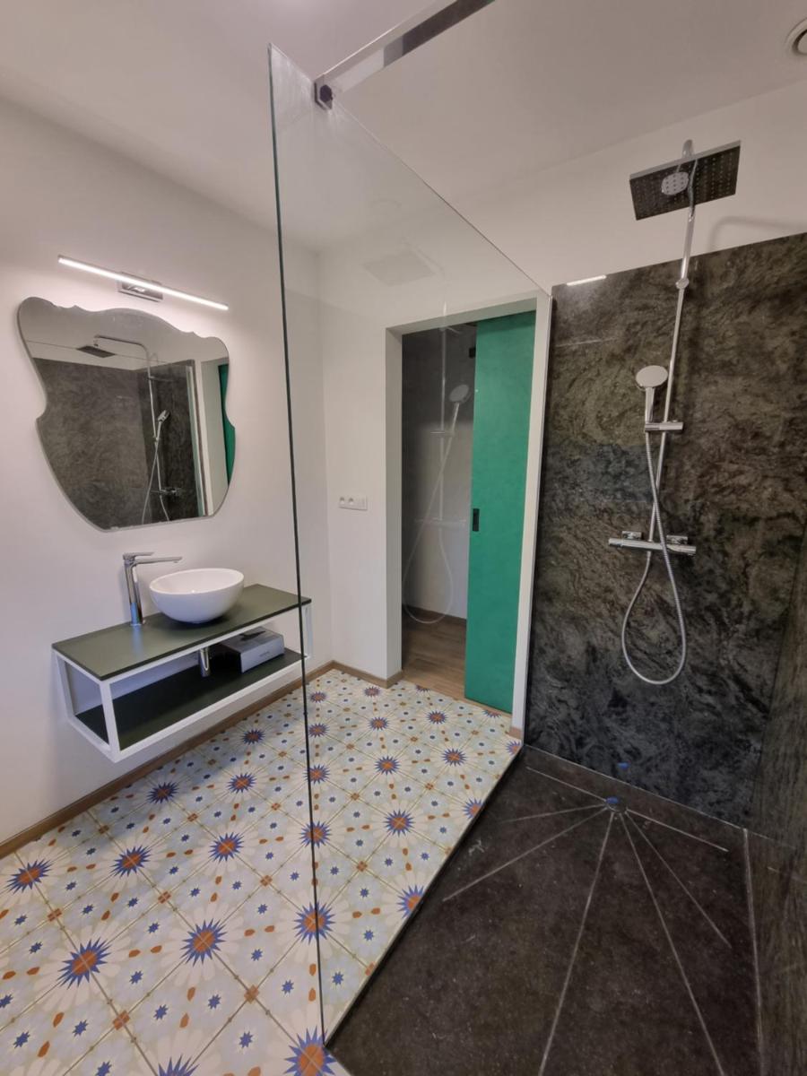 Cerf, ouvre-moi B&B - Housity