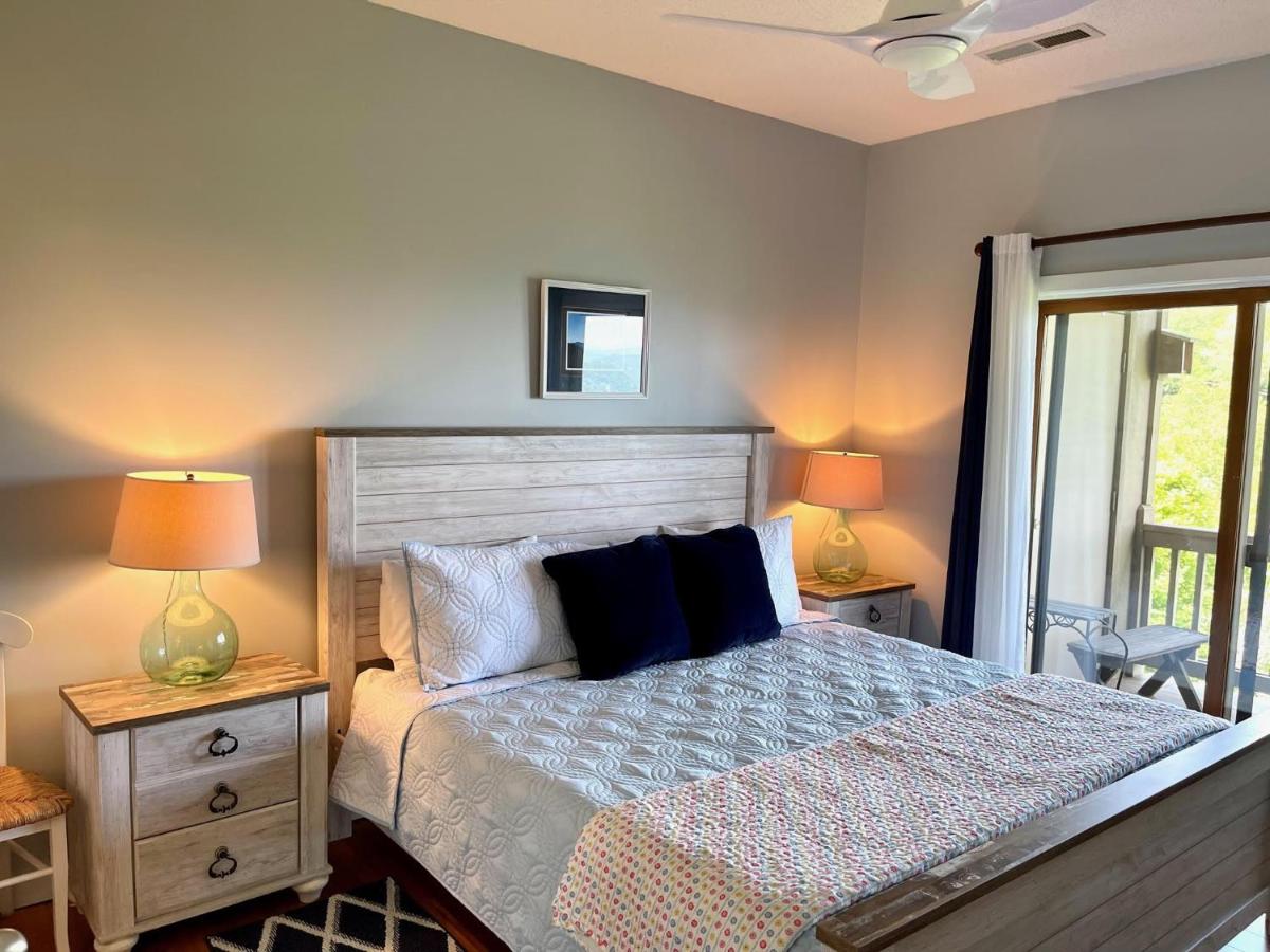 Lovely Lodge 205 Condo - Housity