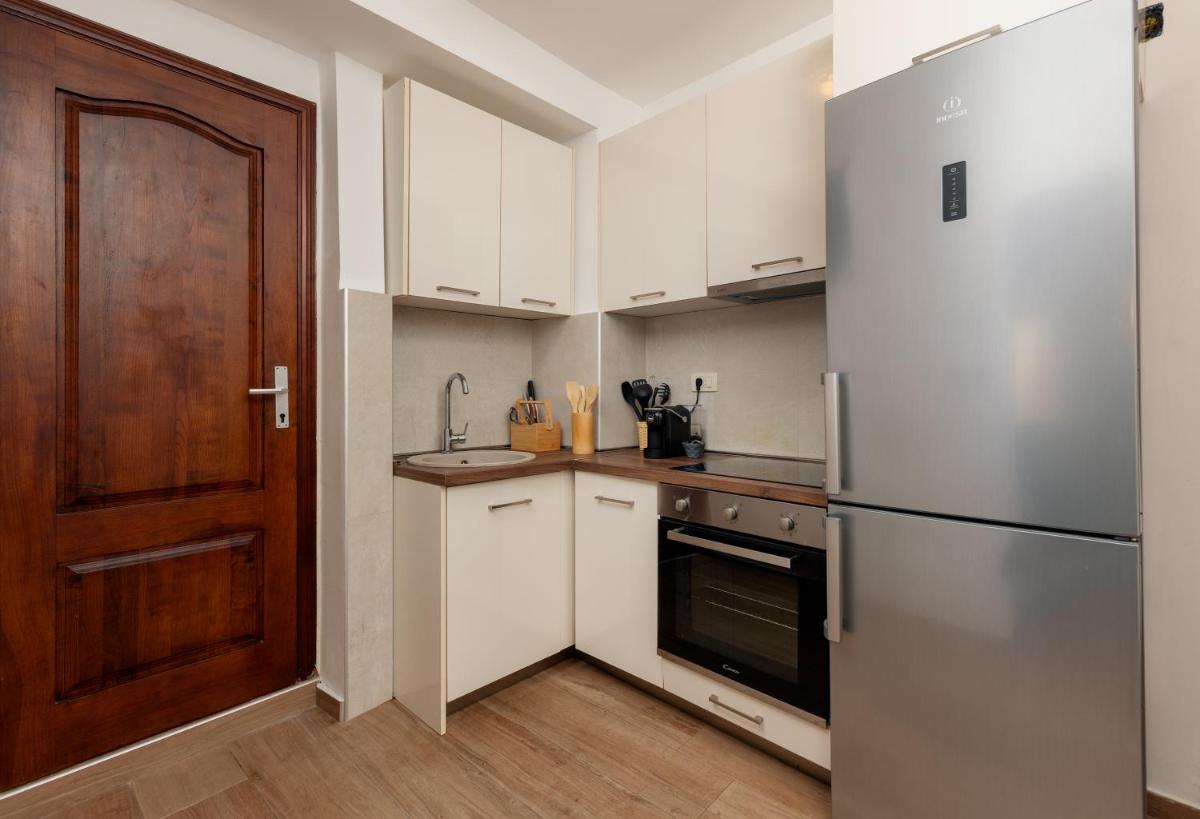 Apartment Amigo Old Town Kotor - Housity