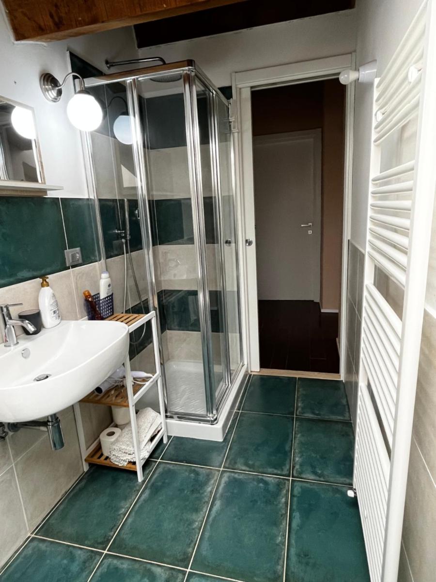 trilocale notte nel loft di Lori 3 camere 1 bagno - Housity