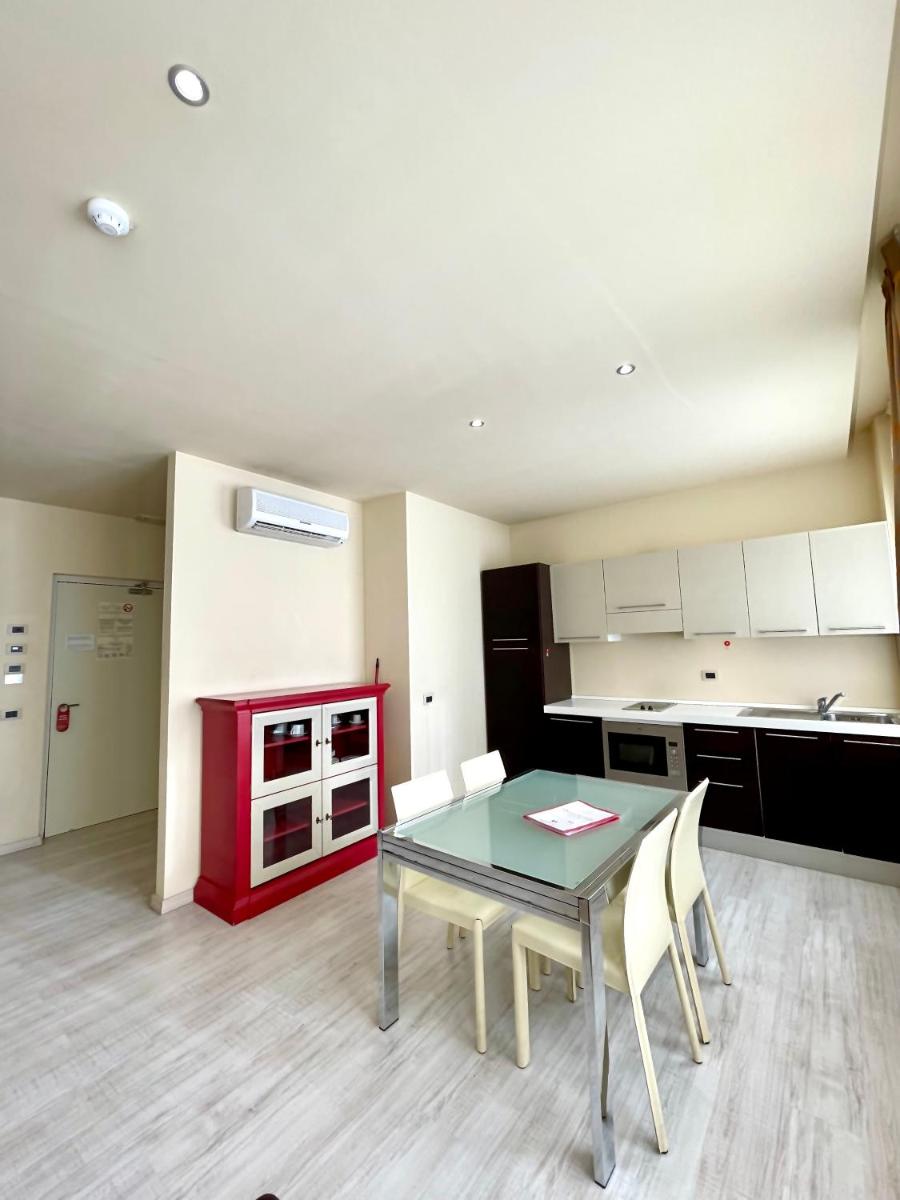 Residence Diamanterosso - Housity