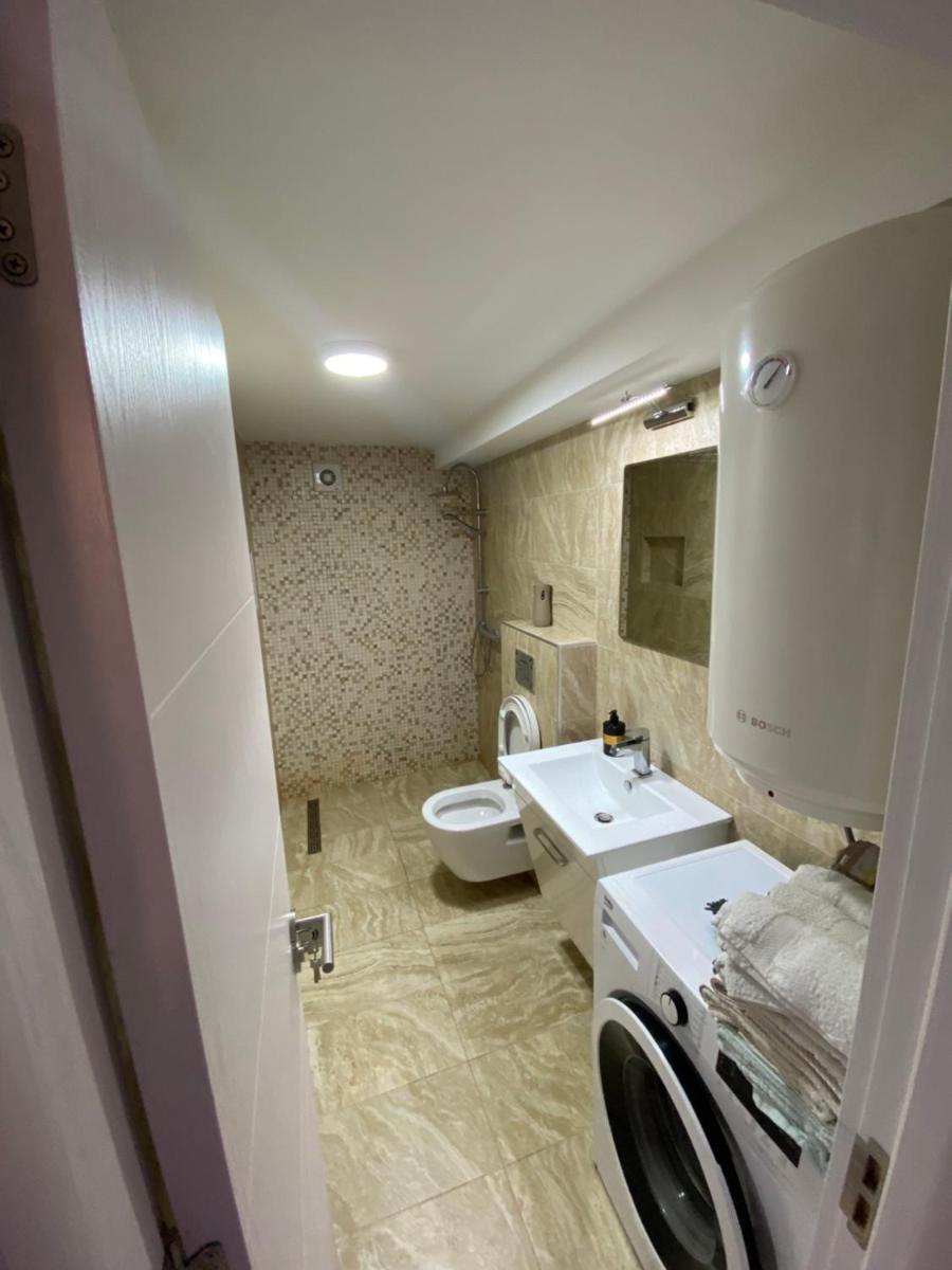 Baron Apartment - Housity