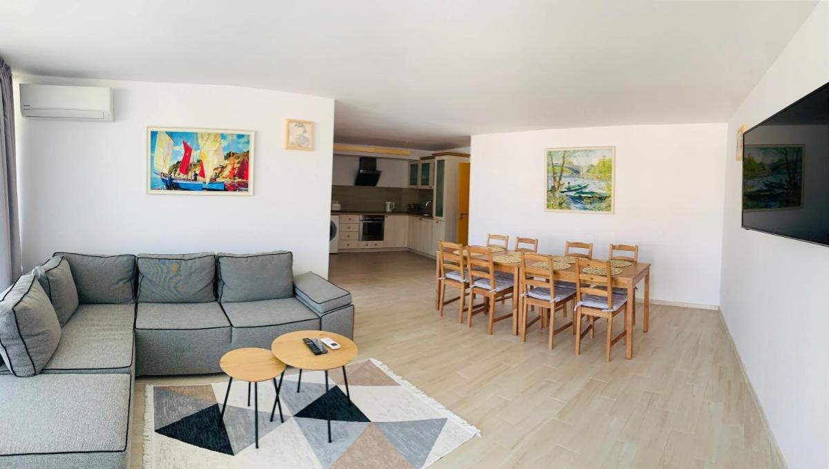 Suitetrails - Apolonia Apartments