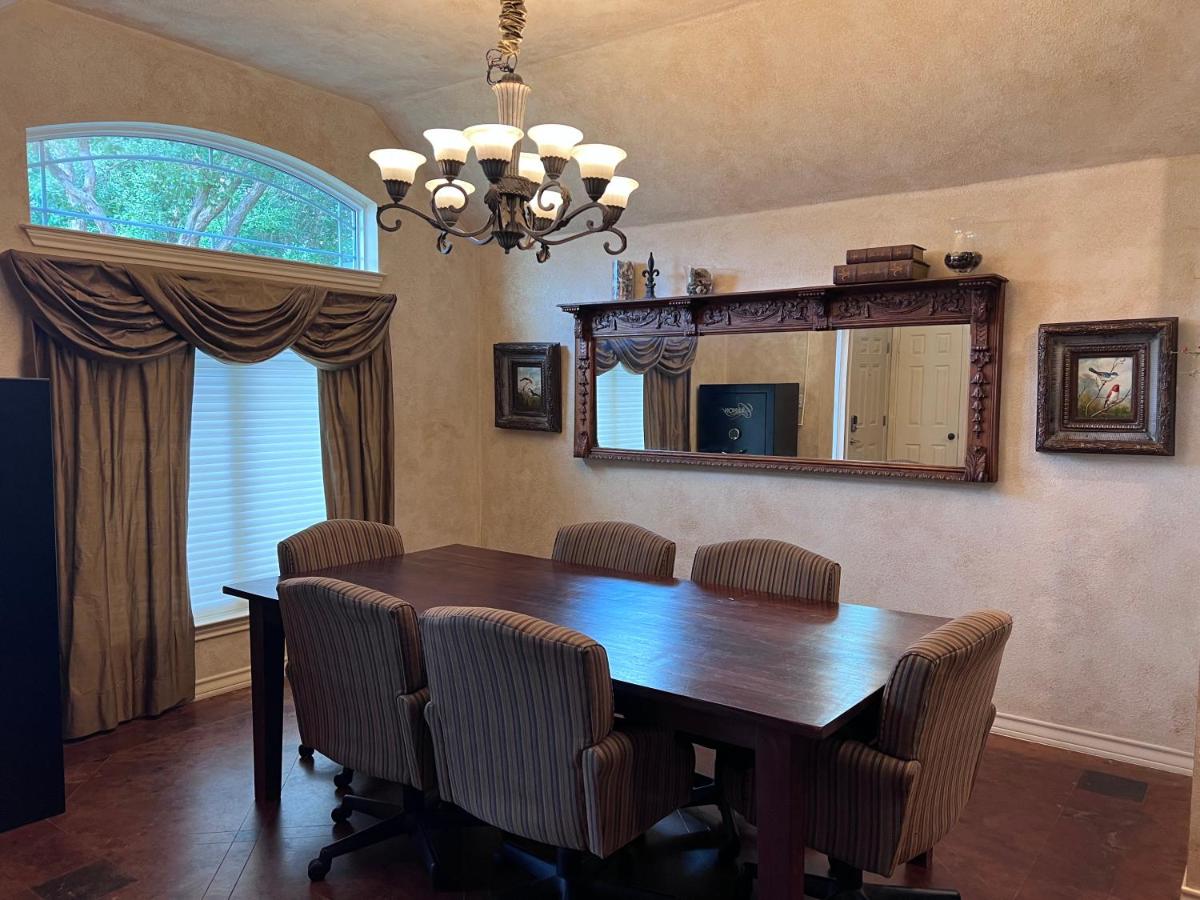 Great private getaway in Austin - Housity