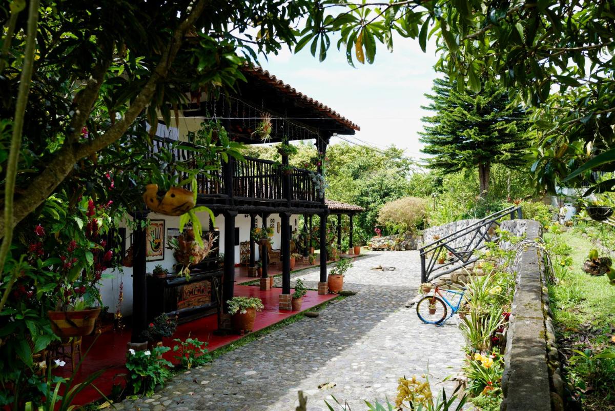 Hotel Anacaona - Housity