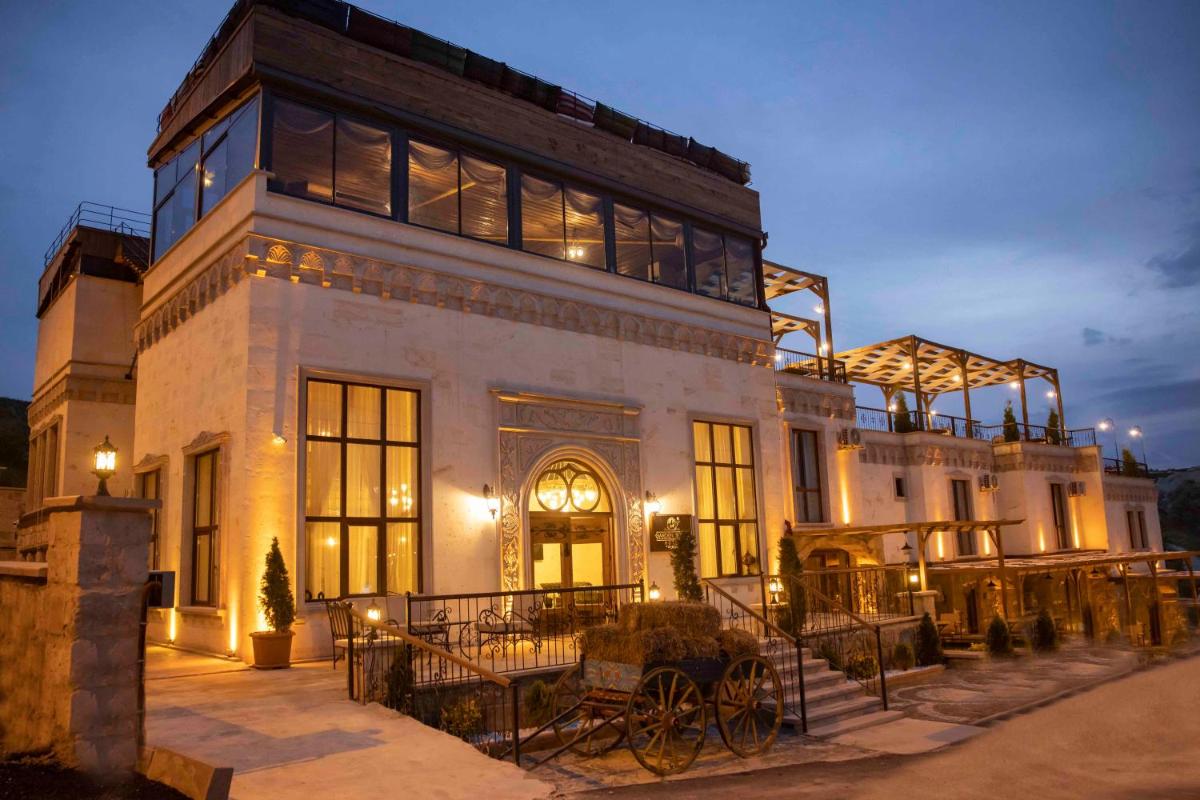 Garden Suites Hotel Cappadocia - Housity