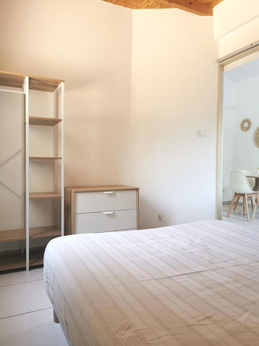 Charmant T2 avec extérieur au cœur du Vaucluse - Housity